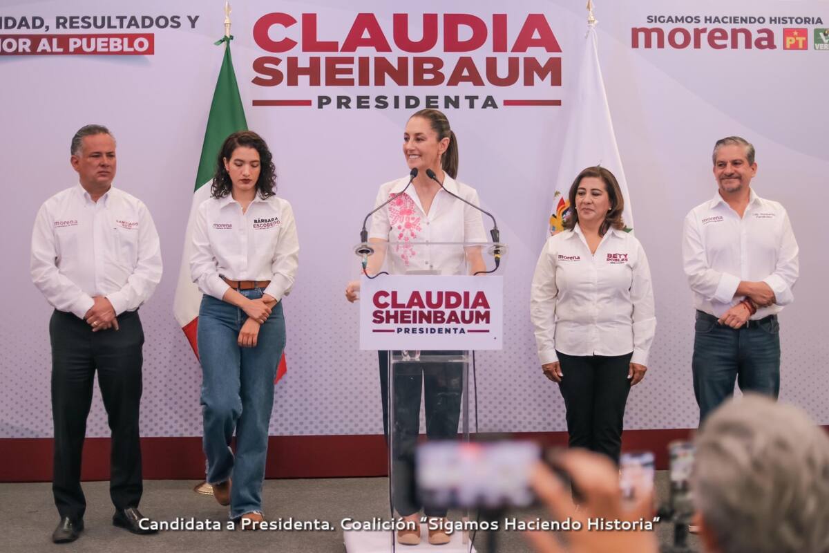 Claudia Sheinbaum propone plan de expansión ferroviaria y modernización de carreteras