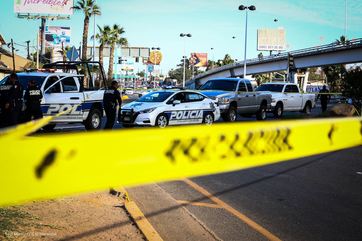 Hombre muere tras caer de puente en Distribuidor Vial