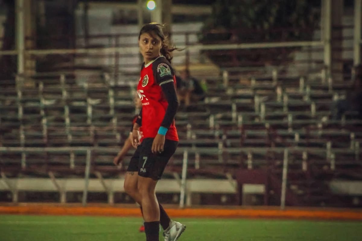 Manchester Vera toma la cima con goleada incluida