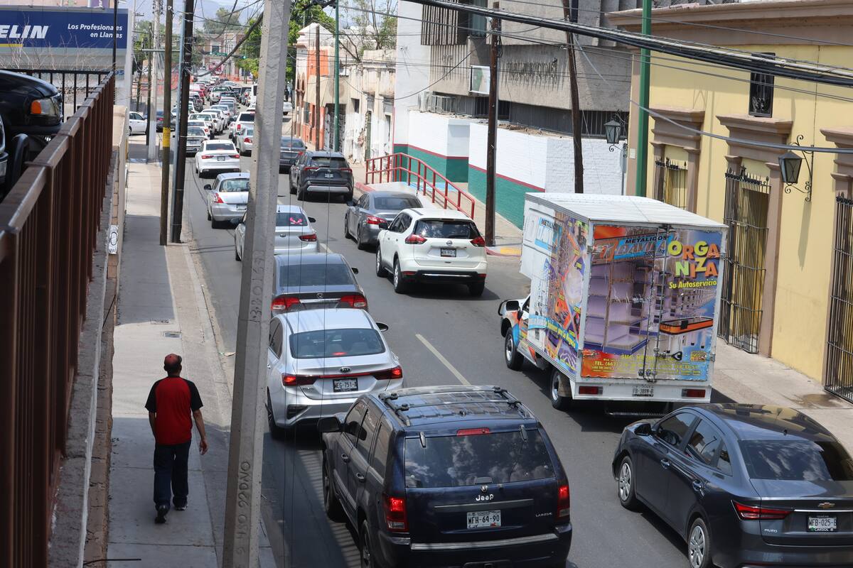 Desobedecer indicación de semáforos, es la segunda falta de tránsito más común