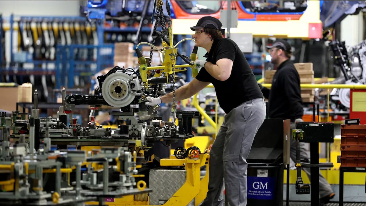 El cierre de la planta en Monterrey dejará cerca de 390 empleos afectados tras la reestructura de SKF. /Reuters