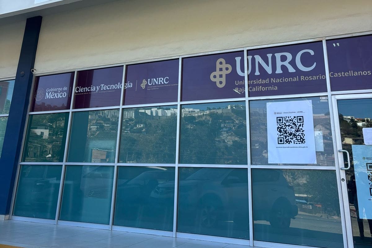 Inicia clases primera generación de la Universidad Rosario Castellanos