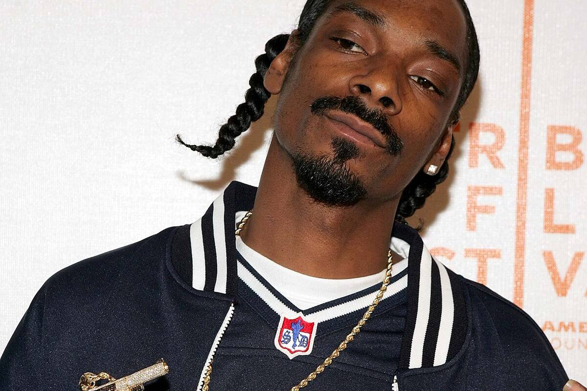 Paguen lo que valen: Pide Snoop Dogg en futbol femenil