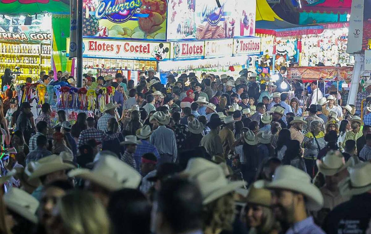 Una gran asistencia se tuvo el sábado en la ExpoGan. FOTO: JULIÁN ORTEGA