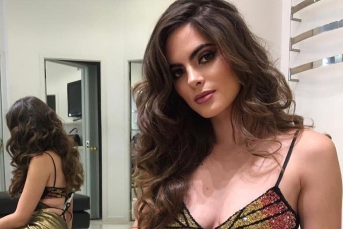 ¡Sofía Aragon aparece en traje de baño y muestra sus atributos con escote!