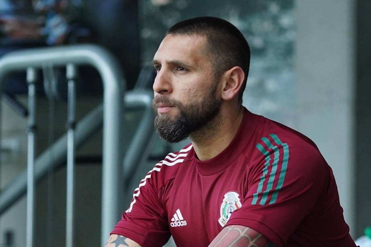 Jonathan Orozco baja de la selección por lesión