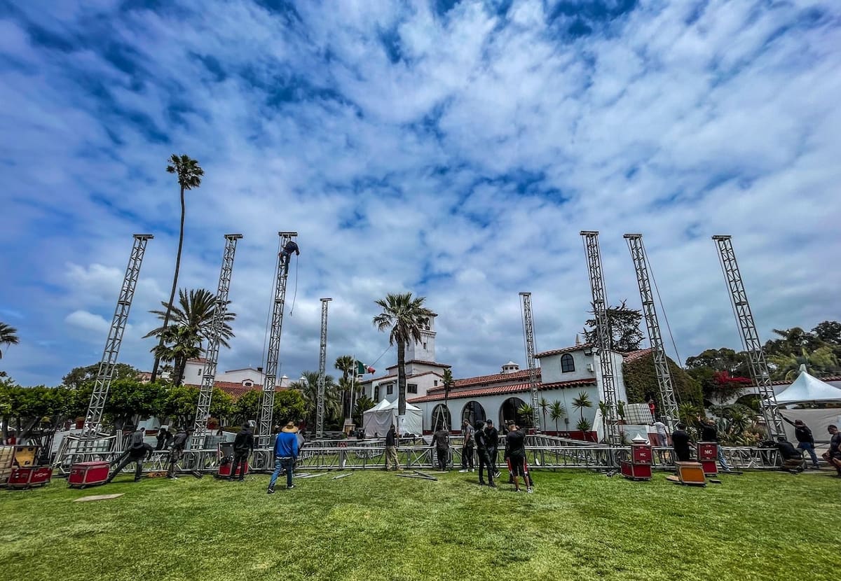 Uno de los principales atractivos será la presentación del grupo Elefante, programada para las 20:30 horas en el escenario principal.