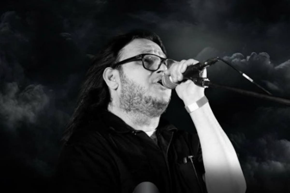 El rock cachanilla está de luto: fallece Arturo Núñez “El Hettazz”