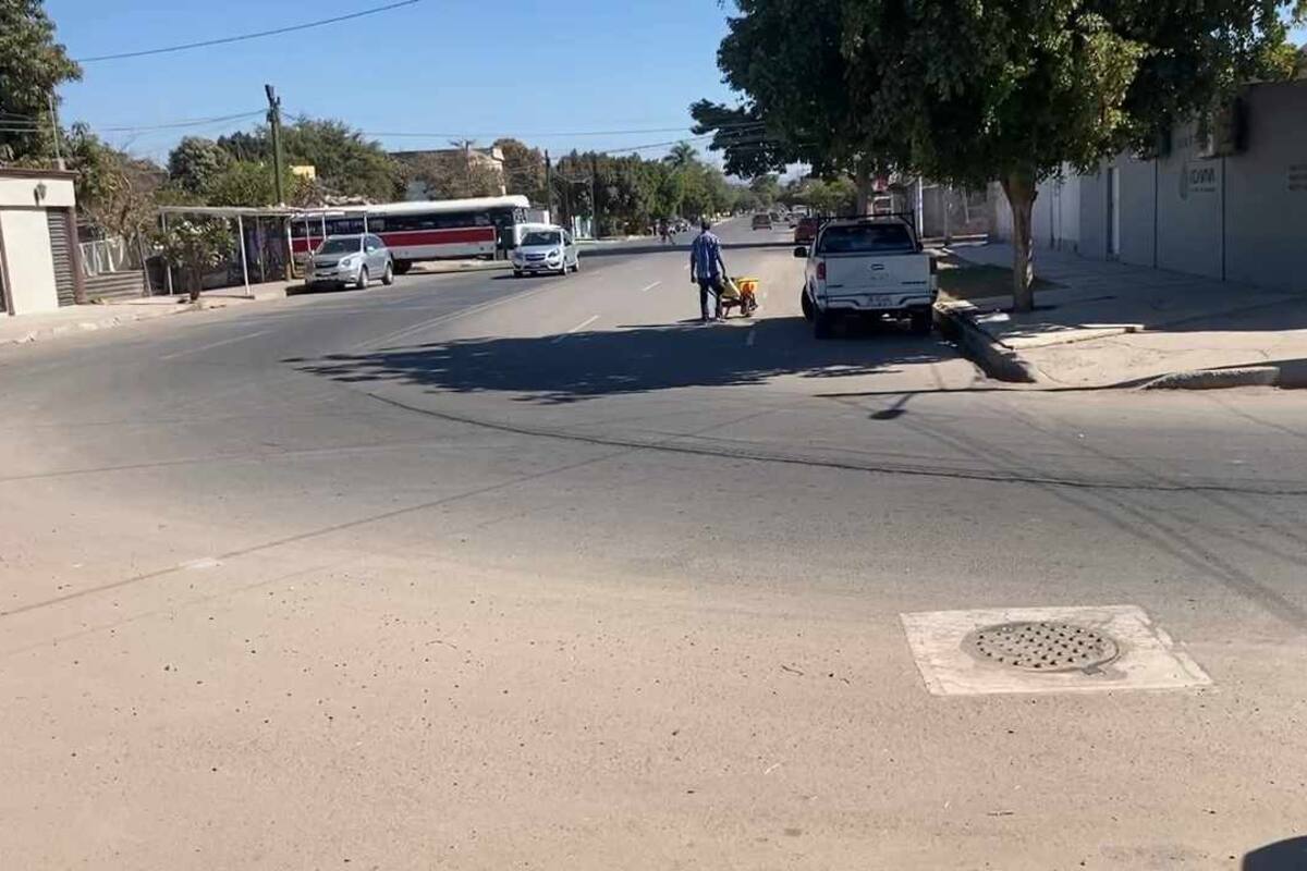 Vecinos exigen señalamientos en calle con alto índice de accidentes
