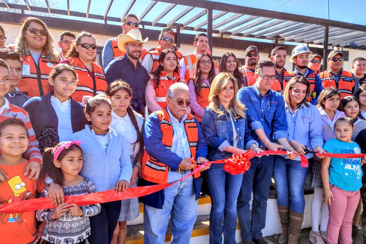 Inaugura gobernadora Casa Comunitaria de Argonaut en La Colorada