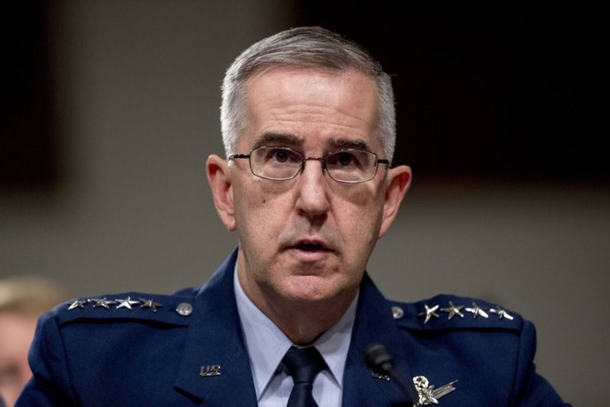 EU: Acusan a general de Fuerza Aérea por mala conducta sexual