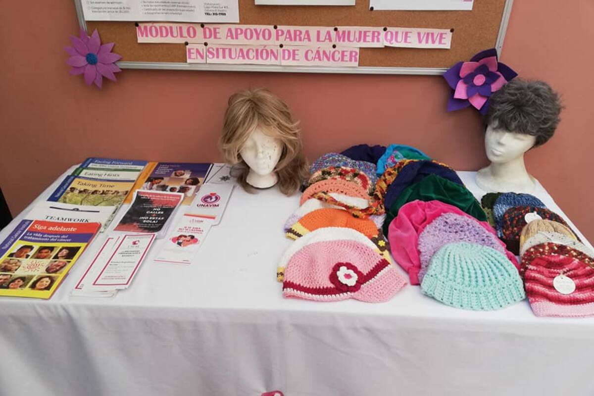 Ofrece el Ayuntamiento de Nogales información y apoyo a mujeres con cáncer