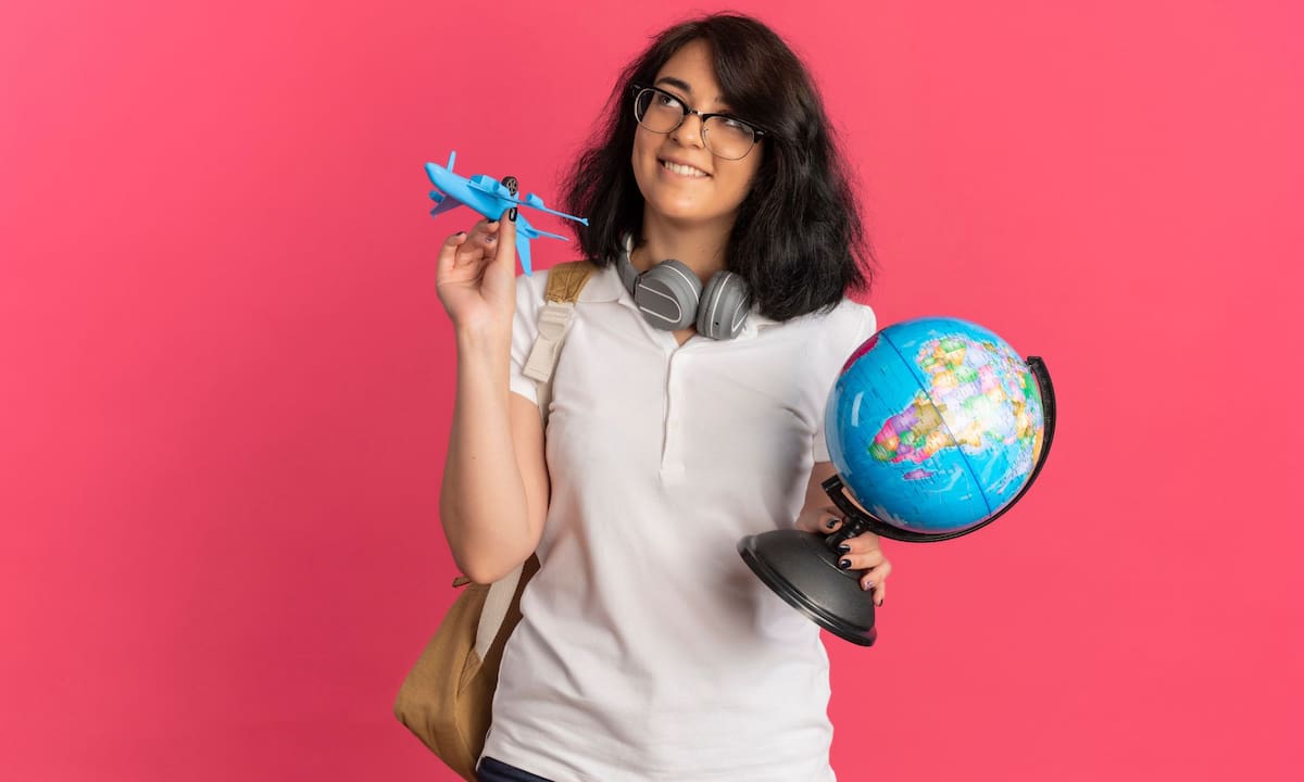 La SRE y la AMEXCID abren el registro digital 2026 de becas para extranjeros que deseen estudiar en México, ofreciendo un apoyo mensual de 14,264 pesos, exención de visa y vuelo de retorno | Magnific