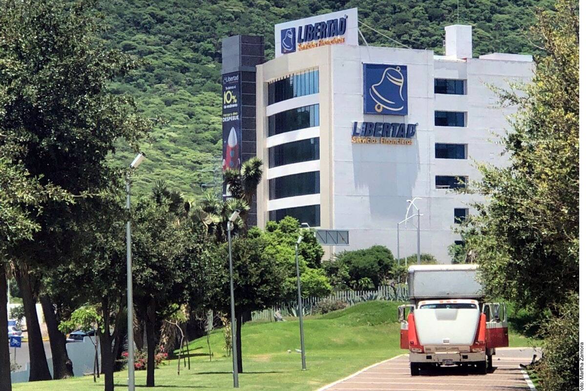 Niegan suspender aseguramiento de edificio Caja Libertad de Collado