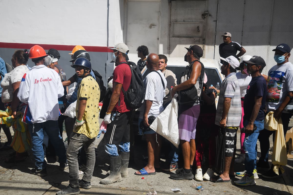 Se alistan para arribo de venezolanos