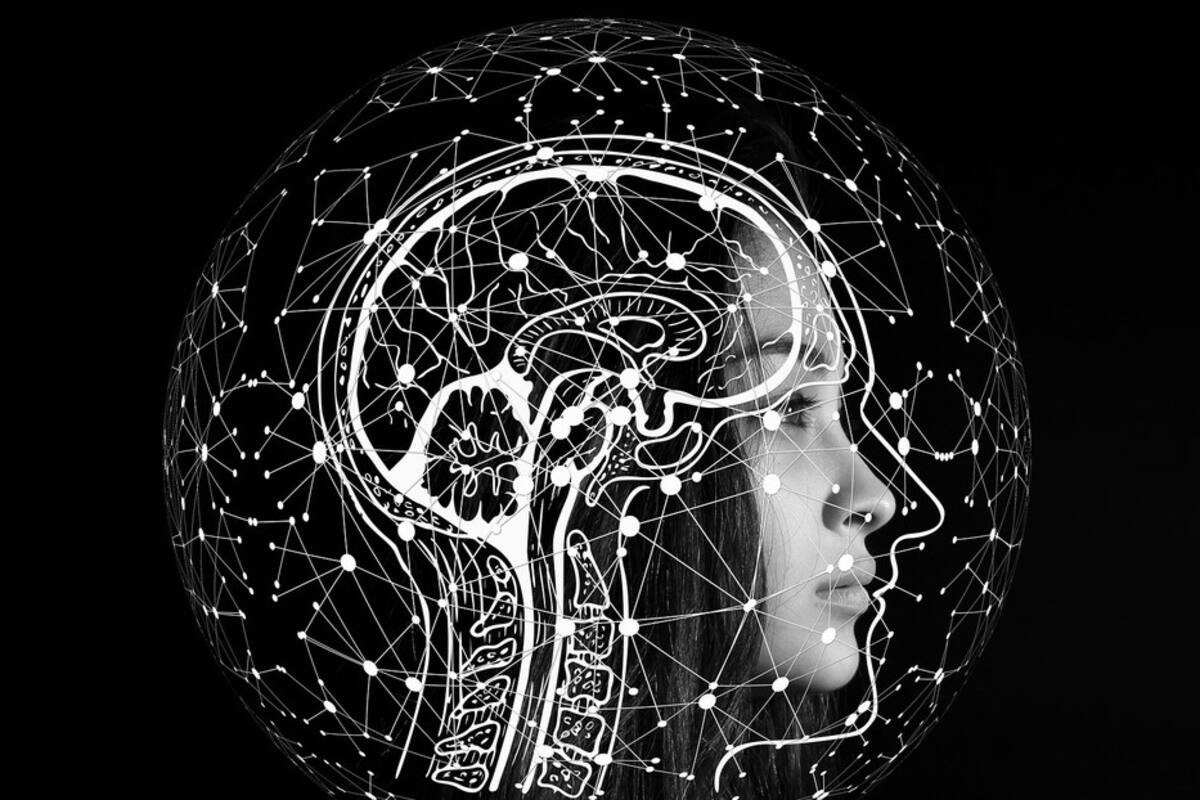 Desarrollan dos cascos capaces de 'leer la mente'