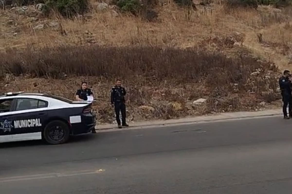 Policiaca Ensenada: Localizan cadáver en cerro de Valle Dorado