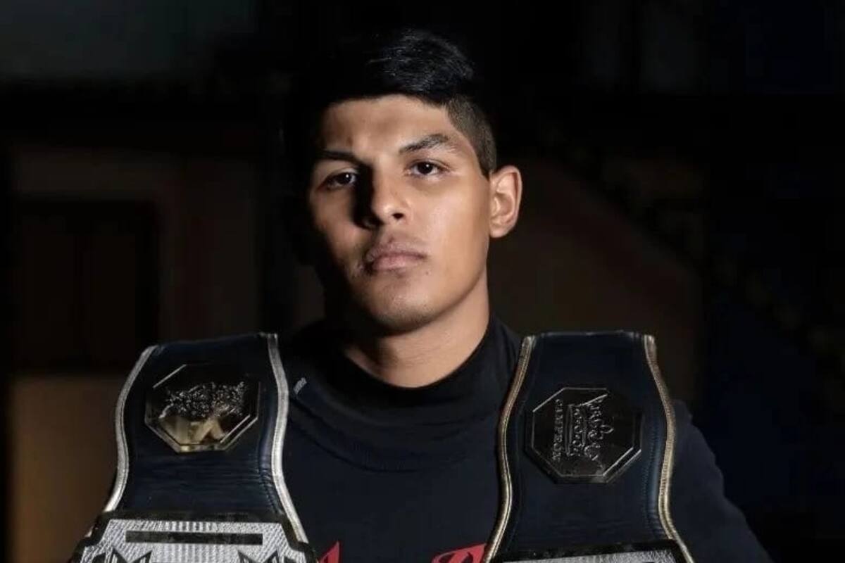 “El Diablo” va por la victoria en las peleas extreMMas de la Arena Sonora