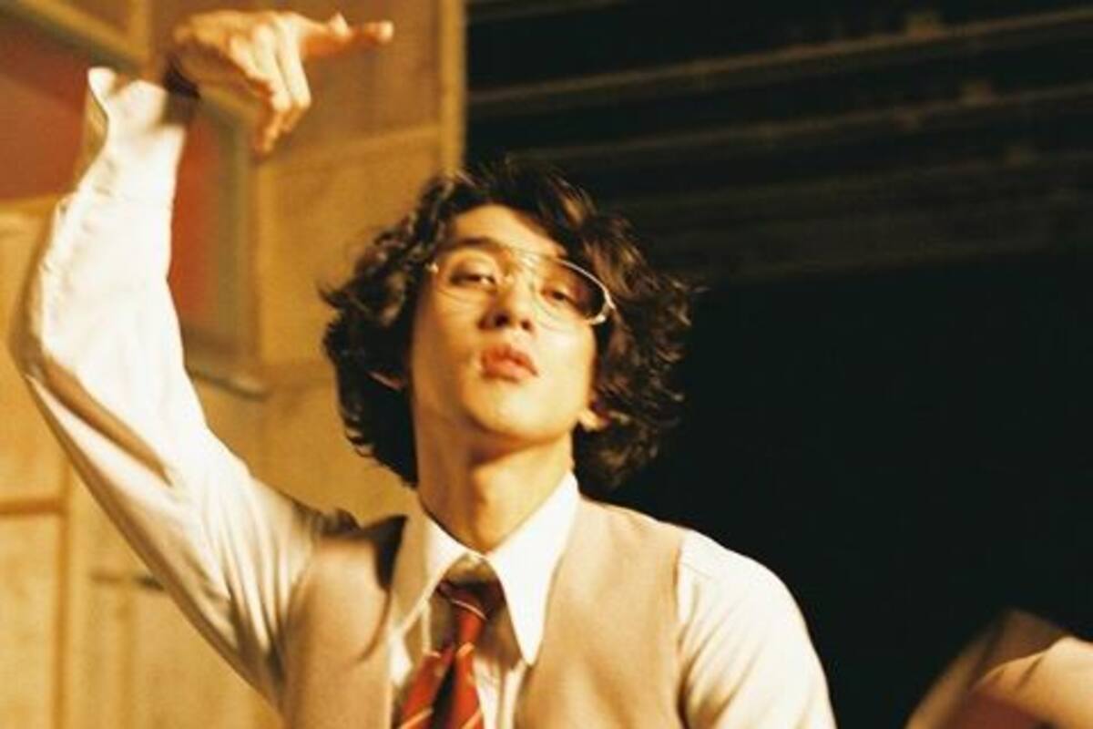 Sentencian a prisión a dos cantantes de K-Pop por violación