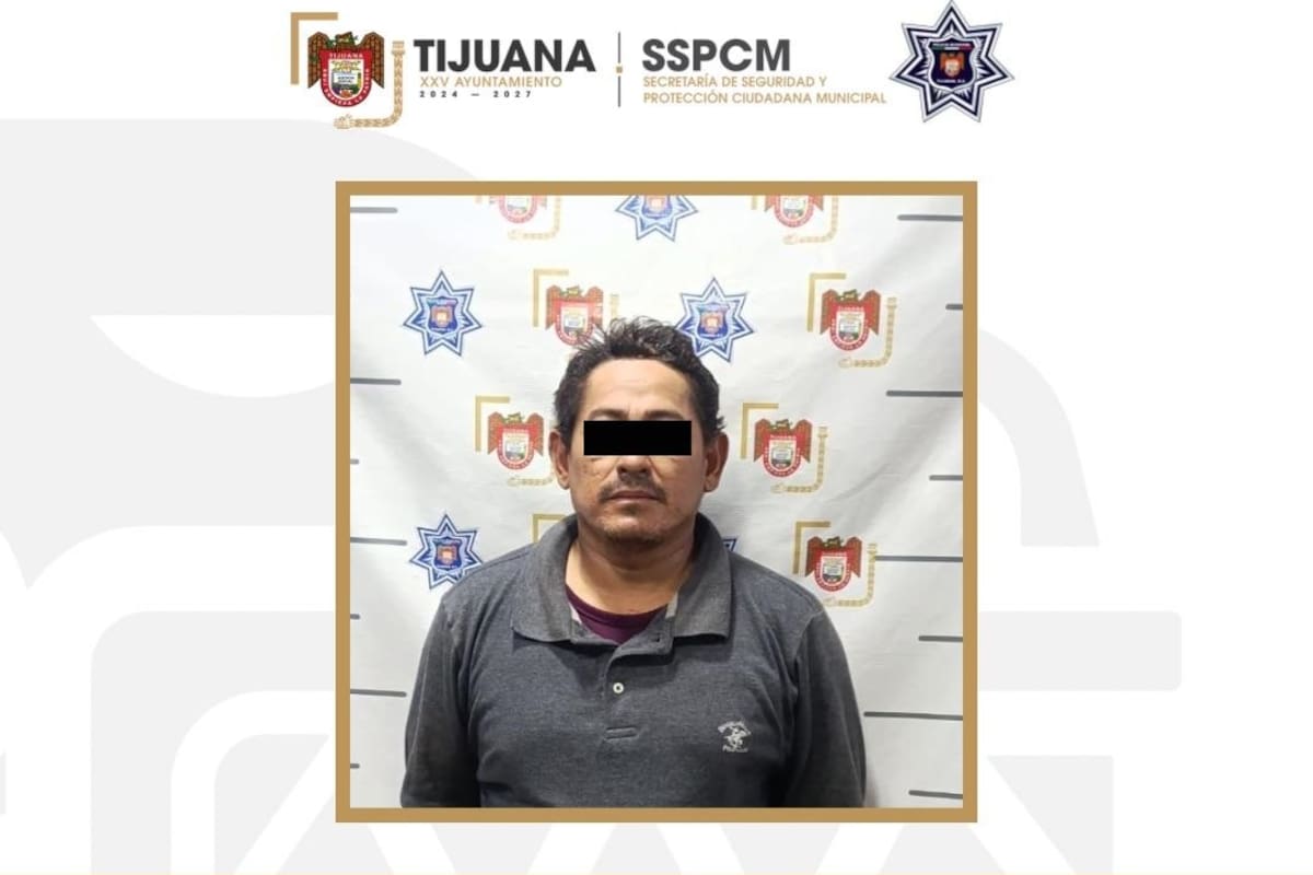 Aseguran a chofer de pipa de gas como presunto responsable de accidente de tránsito