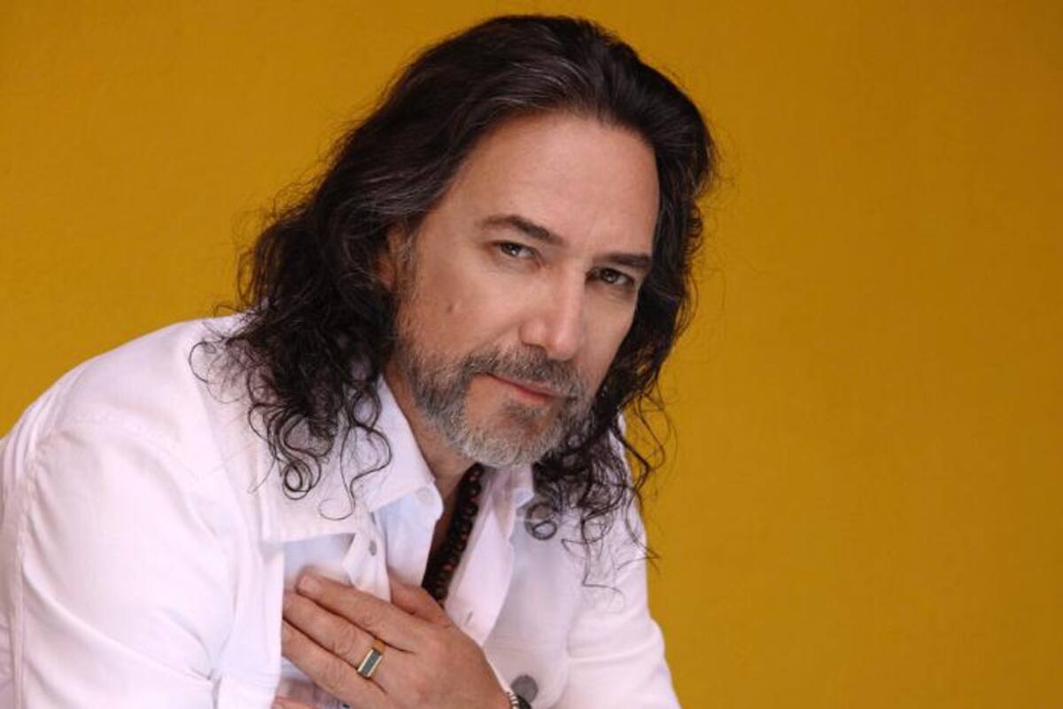 Marco Antonio Solís llega al Museo del Grammy