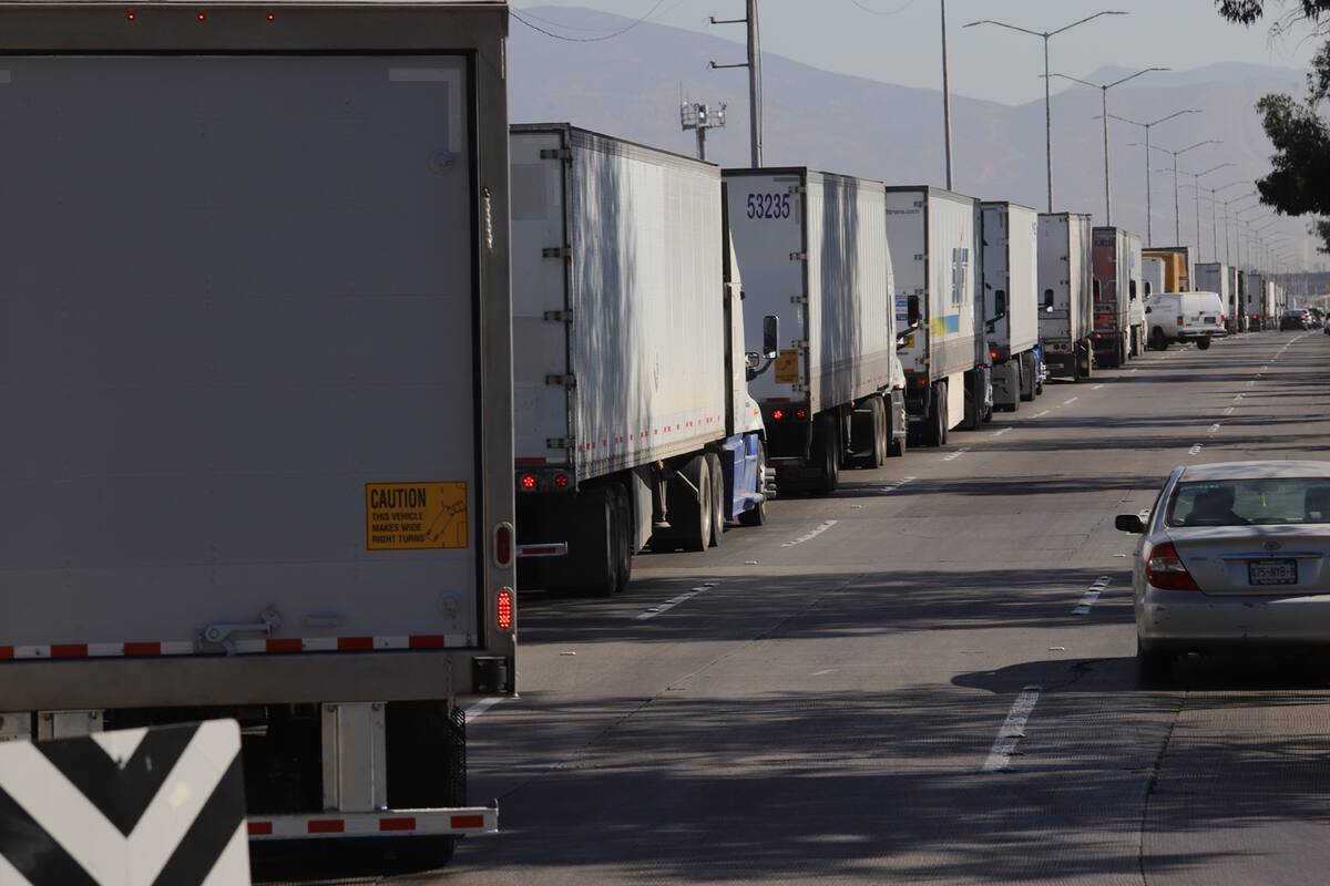 Preocupa a Canacar modernización de camiones de carga que pide California