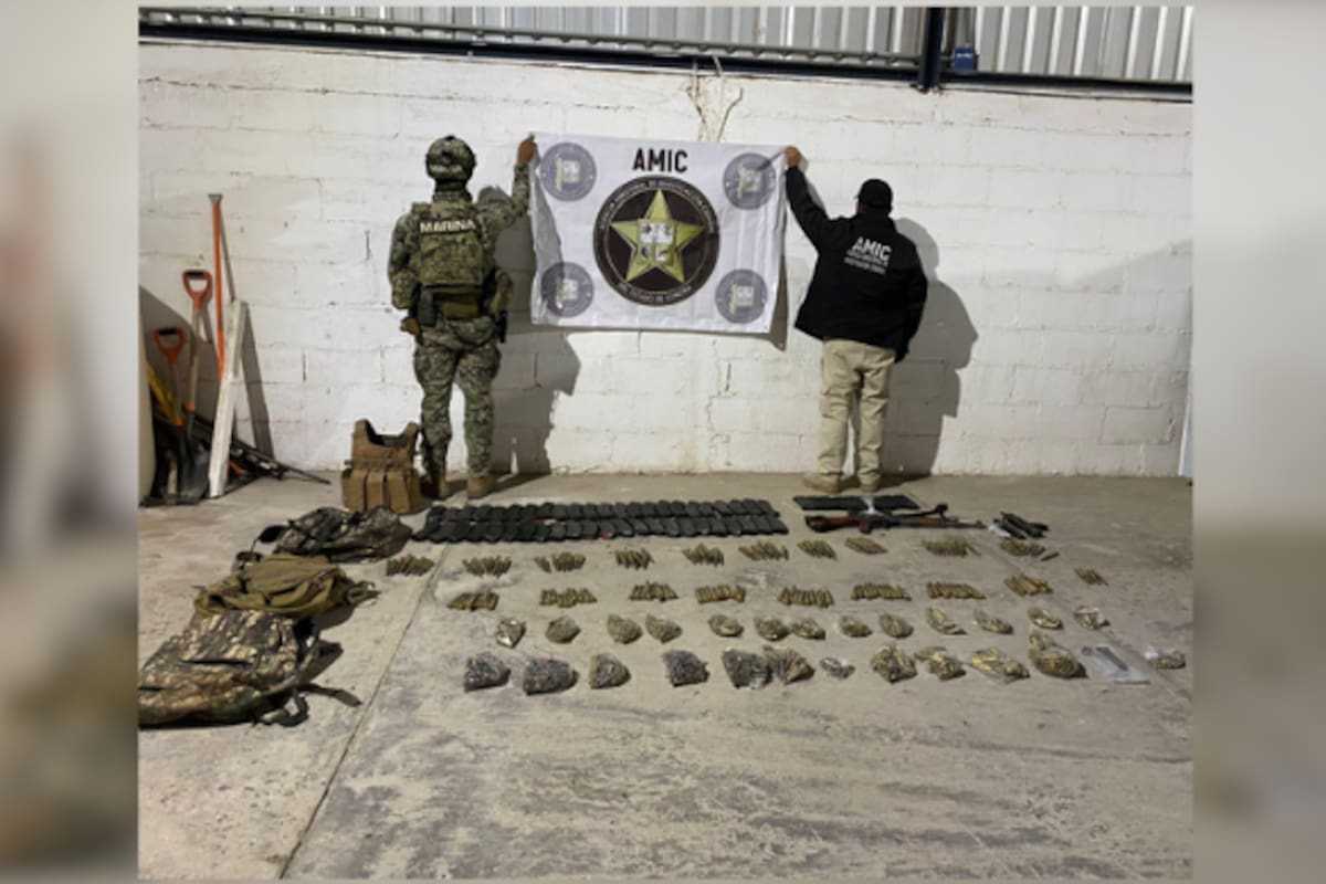 Aseguran armas y equipo táctico en Caborca durante operativo conjunto entre AMIC y SEMAR