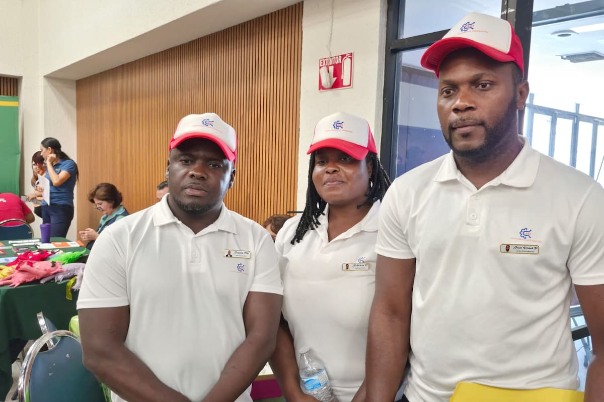Entre ganas de trabajar y trámites pendientes, haitianos buscan abrirse camino laboral en Mexicali