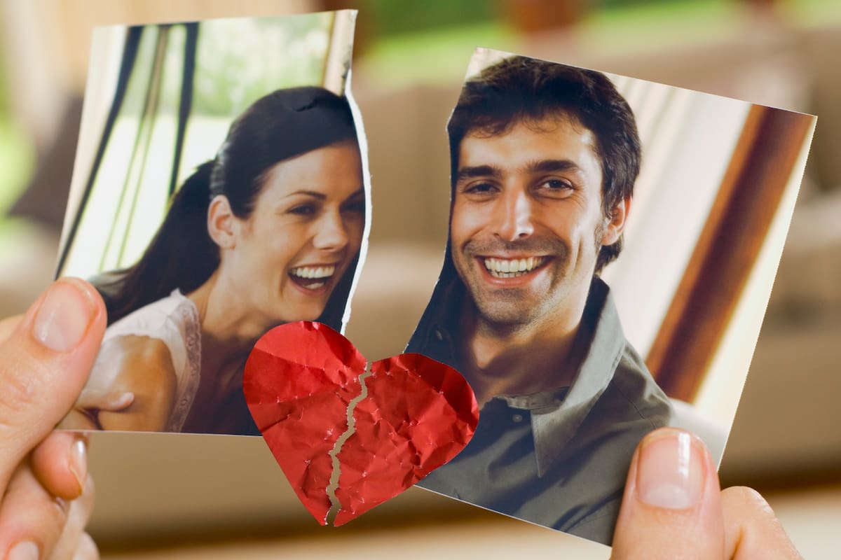 Pide el divorcio por no tener relaciones sexuales y en juicio descubre que su esposo es un hombre transgénero