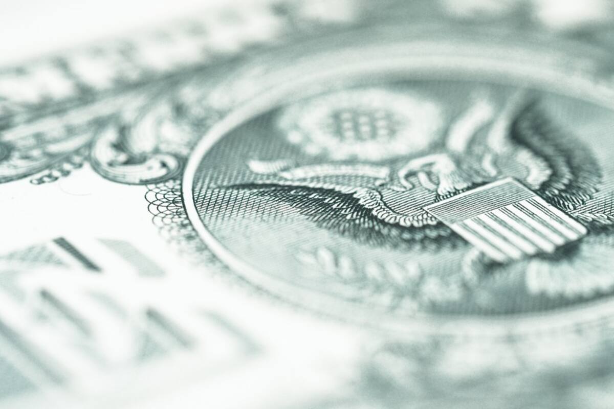 Peso mexicano va en descenso ante avance del dólar