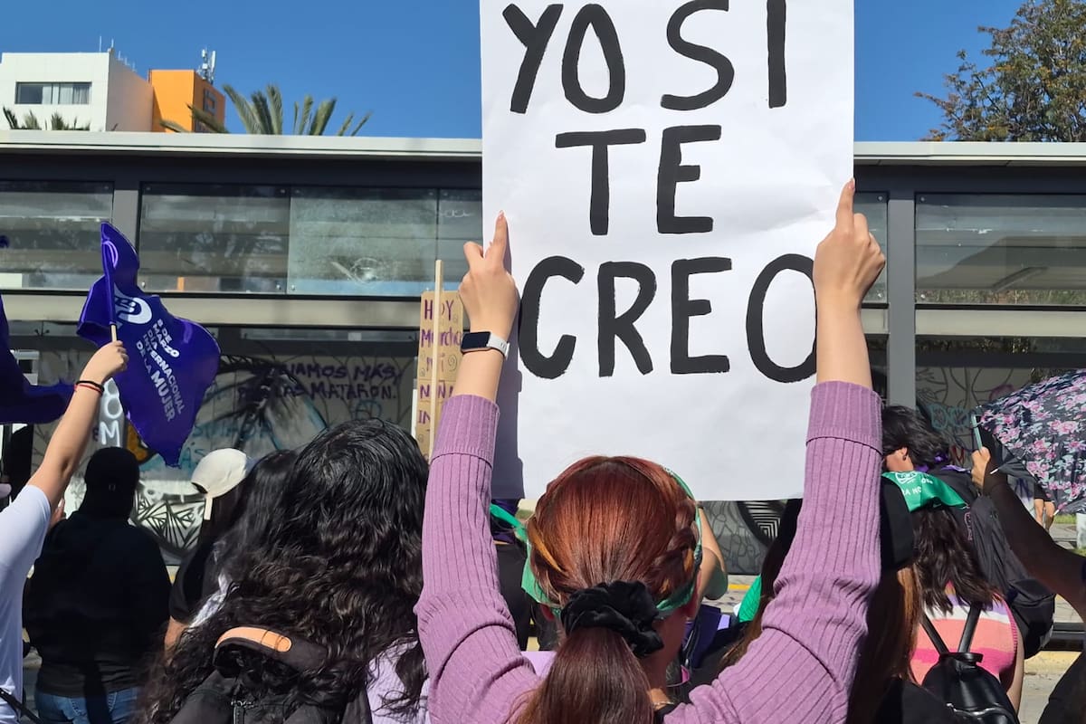 Claudia Sheinbaum envía iniciativa para crear Ley General de Feminicidio con penas de hasta 70 años y reglas únicas en todo México; Senado inicia análisis de reforma constitucional
