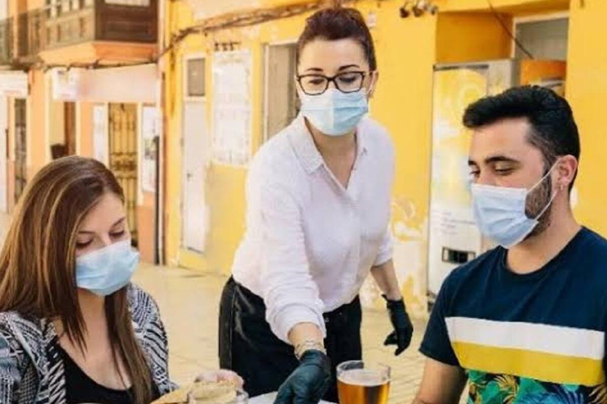 Llama Canirac a no saturar restaurantes por Día de las Madres