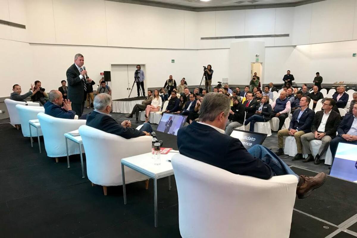 Infraestructura y corrupción, temas centrales en debate