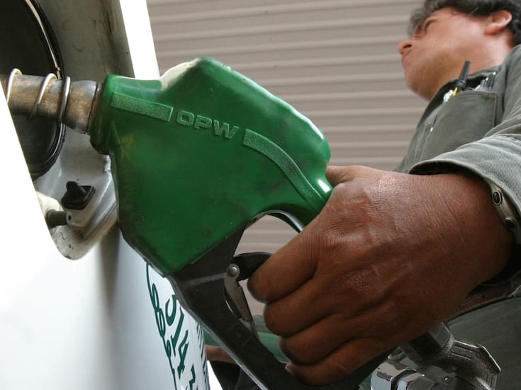 Aumentos graduales en gasolina pudieran impactar poder adquisitivo