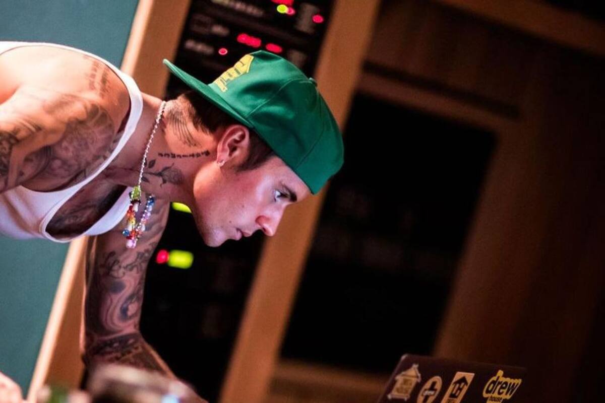 Justin Bieber regresa los MTV Music Awards desde su actuación en 2015