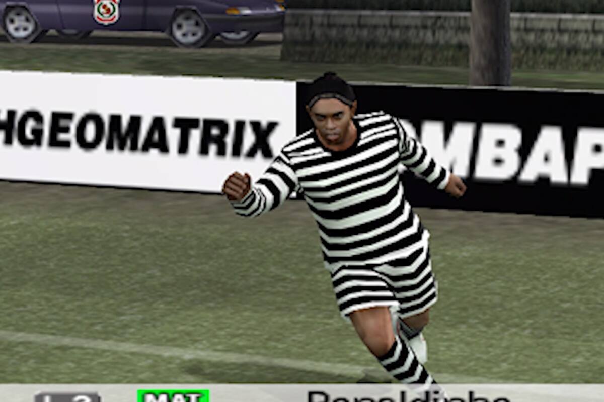 Videojuego crea perfil de Ronaldinho con vestimenta de preso