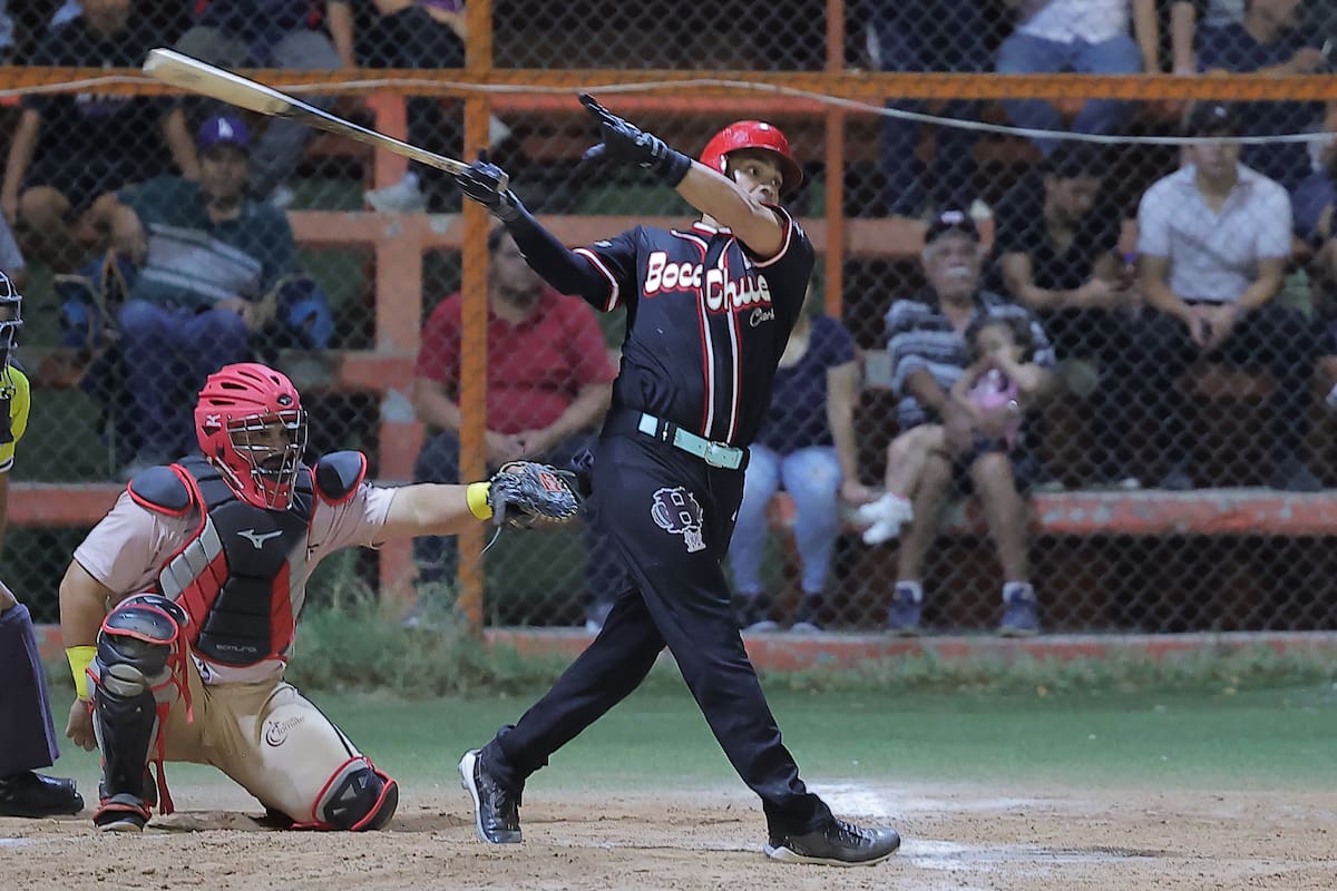 Se alista Maxwell León en Liga del Sol en busca de un lugar con Naranjeros