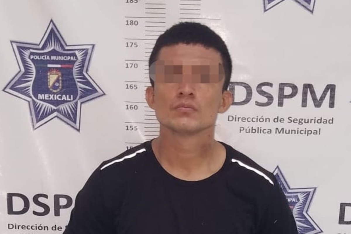 Detienen a sujeto tras intentar asaltar a empleado de Oxxo