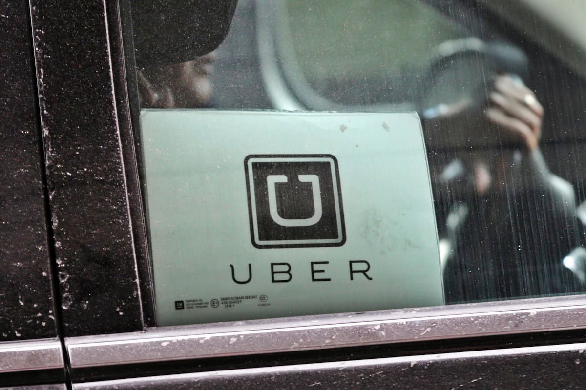 Jurado ordena a Uber pagar 8.5 millones de dólares a mujer por agresión sexual durante viaje en Arizona: El conductor habría detenido el vehículo, pasado al asiento trasero y cometido la agresión sexual