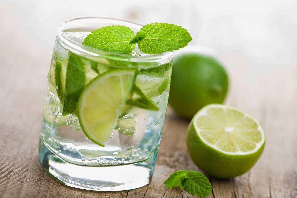 ¿Qué sucede cuando tomas agua con limón?
