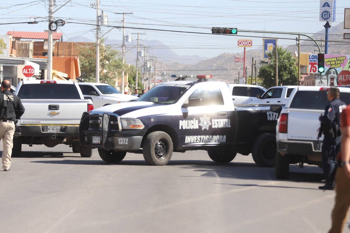 Asegura FGJE investiga homicidio de agentes