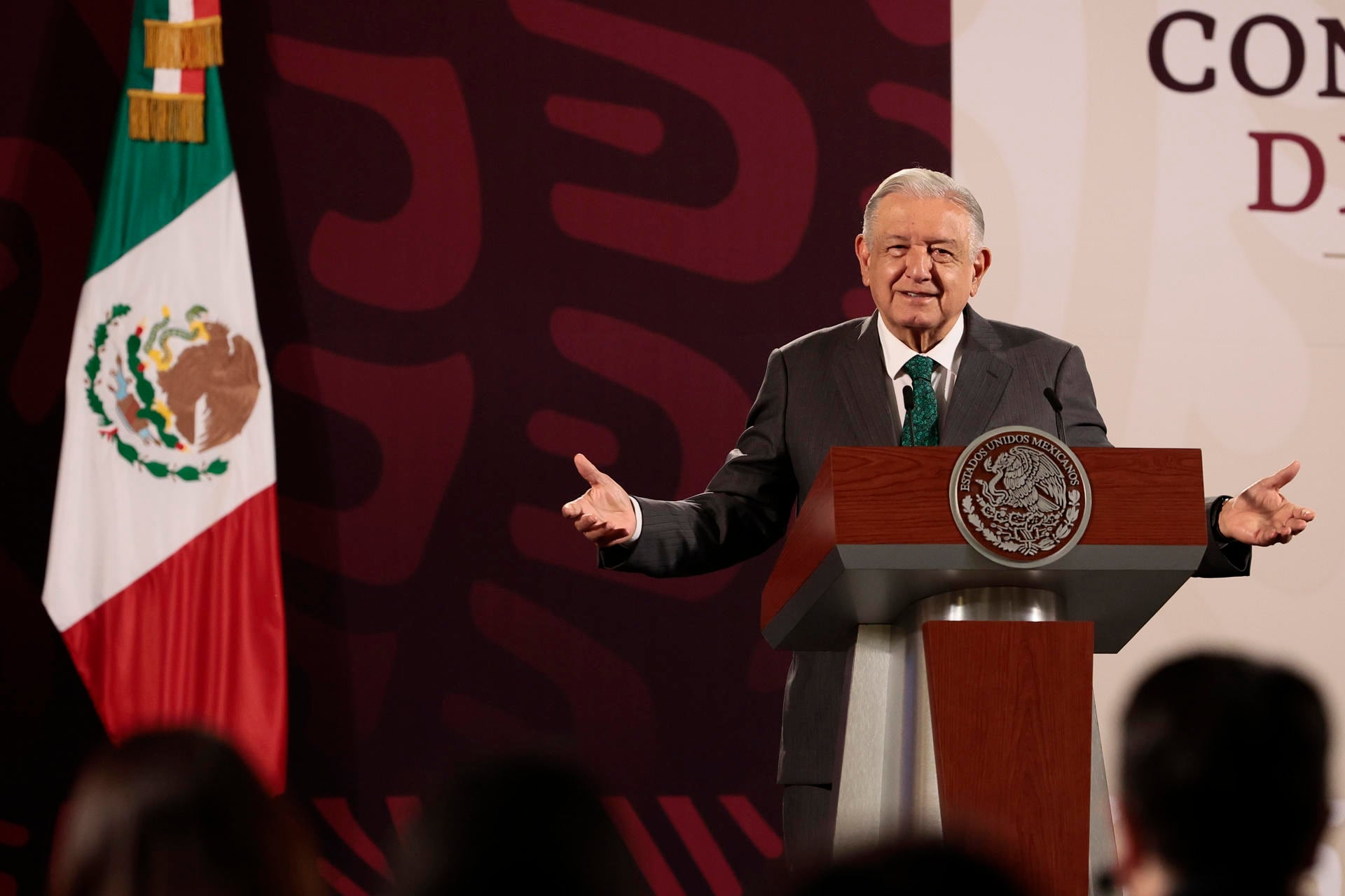 ARCHIVO. El presidente Andrés Manuel López Obrador en una mañanera durante su sexenio. | Crédito: EFE/ José Méndez