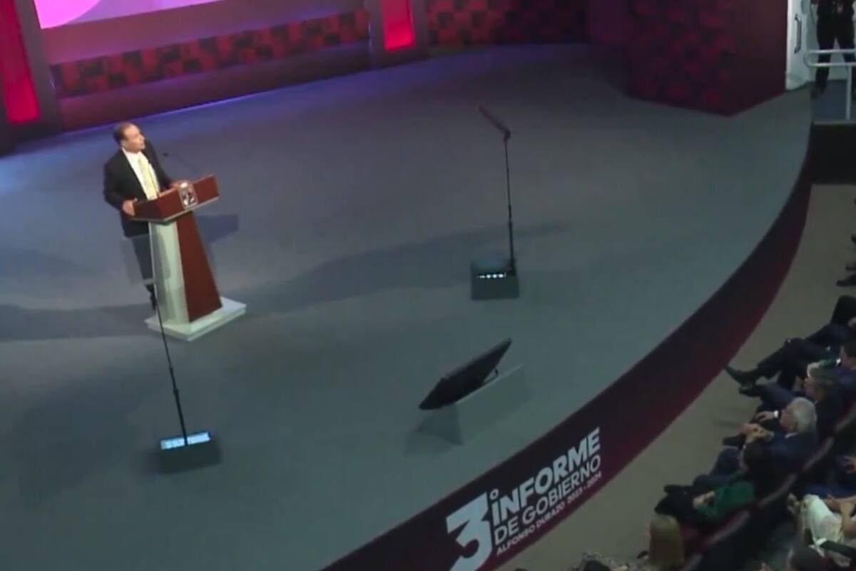 Más de 15 mil mdp se han invertido en educación, indicó el gobernador Alfonso Durazo durante su tercer informe