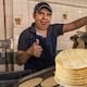 6,000 pesos por tonelada de maíz ofrece el Gobierno a 1,300 tortillerías en 186 centros para frenar el alza en el precio de la tortilla y proteger el gasto diario de millones de familias mexicanas