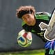 ¿Por qué Guillermo Ochoa utilizará unas espinilleras rotas para el Mundial 2026?