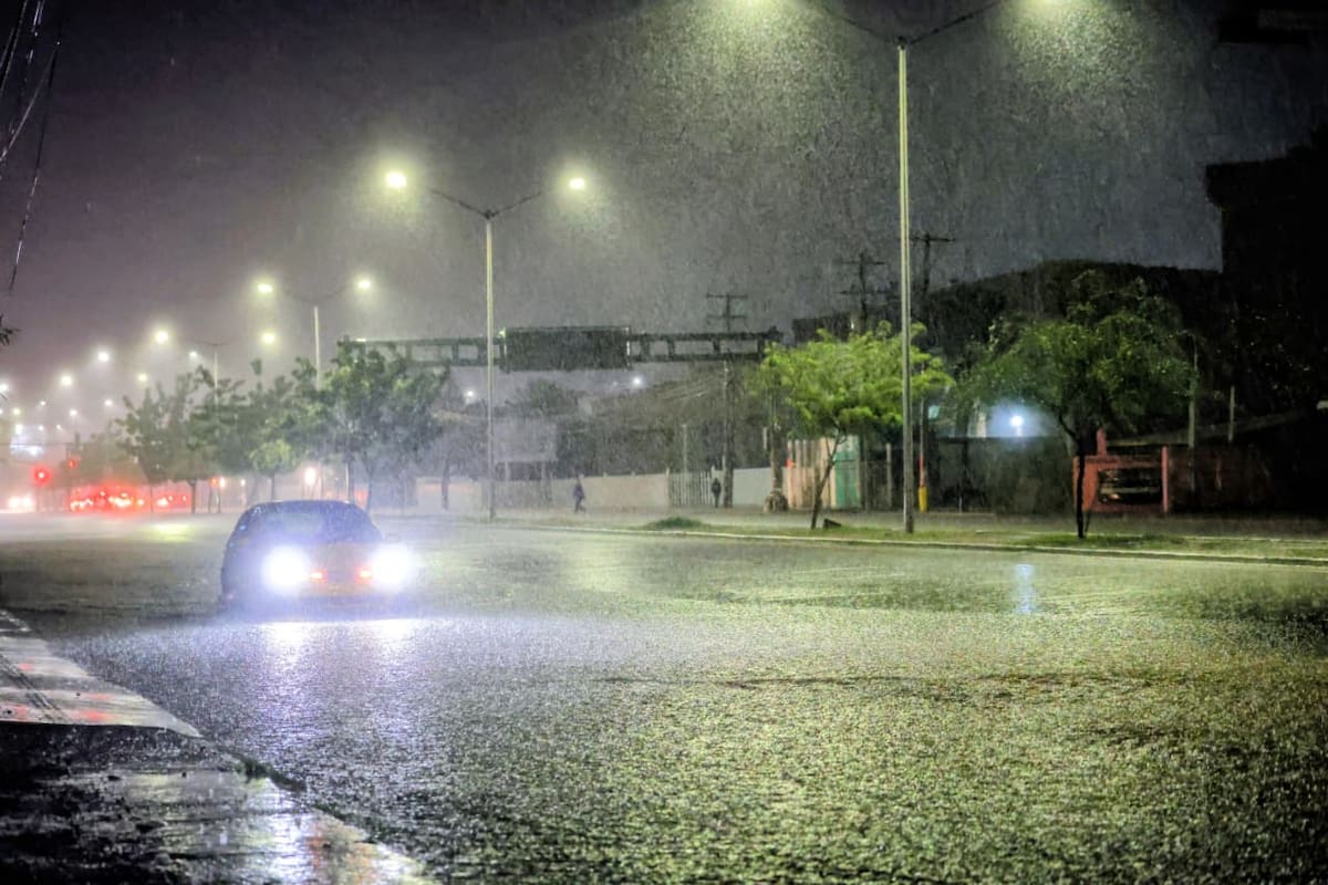 Bomberos de Hermosillo atendieron 40 emergencias incluyendo colapsos de casas tras fuertes lluvias durante el fin de semana
