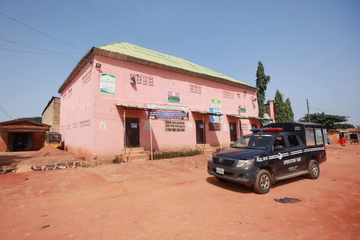 Comando armado secuestra a cientos de estudiantes de una escuela de Nigeria
