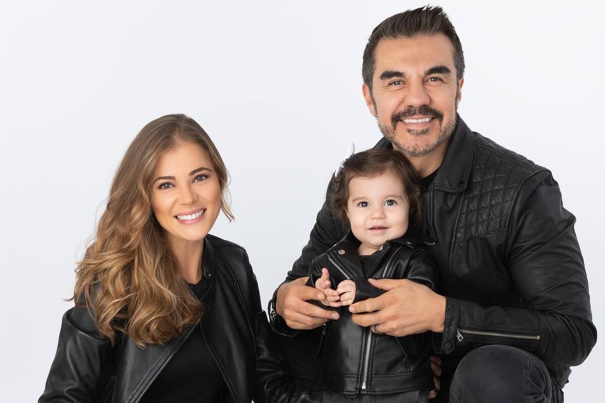 Adrian Uribe se va de vacaciones a Disney