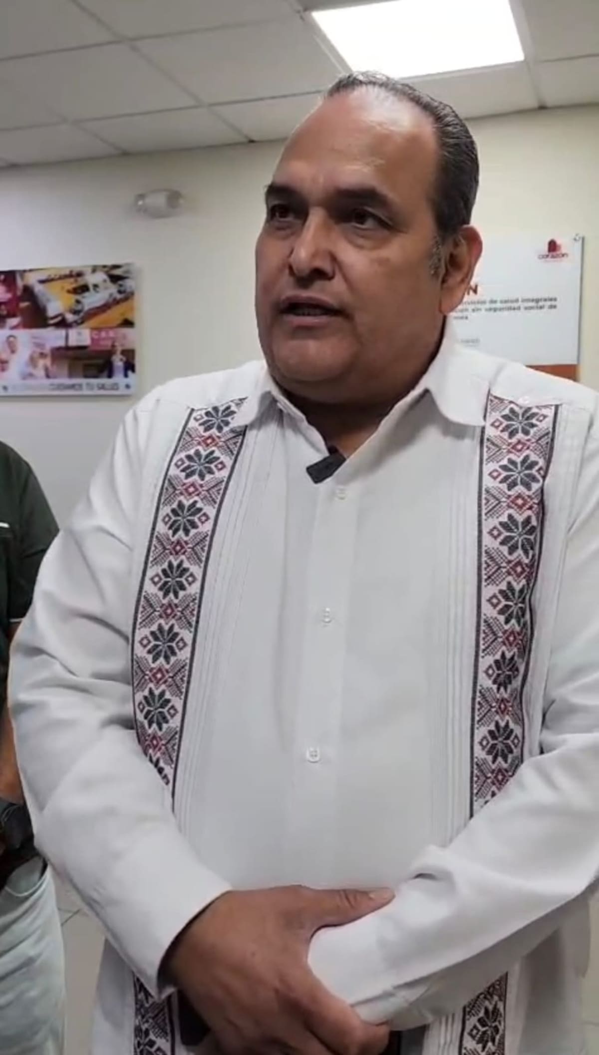 Dagoberto Valdés Juárez, secretario de Salud de Baja California, explicó que durante el operativo fueron localizadas 84 personas internadas, por lo que se implementaron acciones para garantizar su atención y seguridad ante la suspensión del establecimiento l Foto: Cortesía