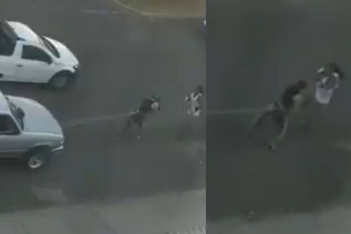 Al estilo de Rocky Balboa entrena un joven en plena calle